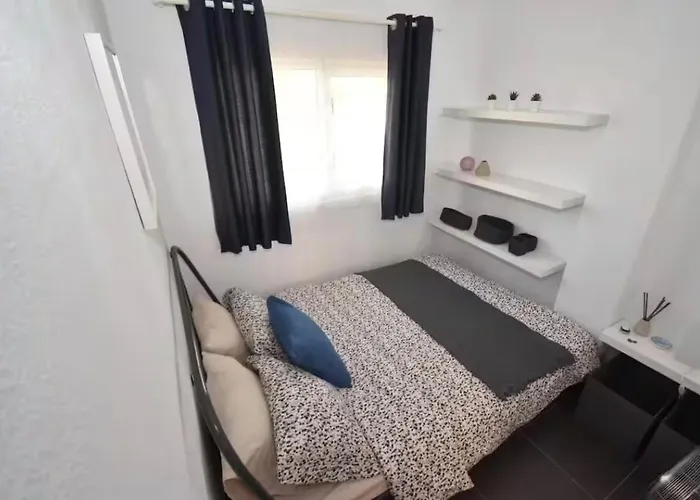 Bonito Nº3 Fuengirola-playa فوينخيرولا